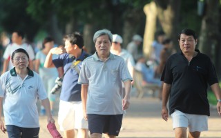 Dân số Việt Nam đang "già hóa" nhanh