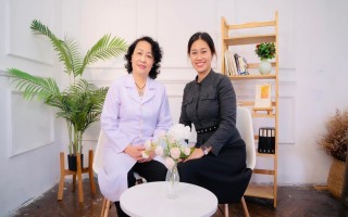 Lê Hương – CEO nối duyên nhãn hàng cùng chuyên gia trong truyền thông dược mỹ phẩm